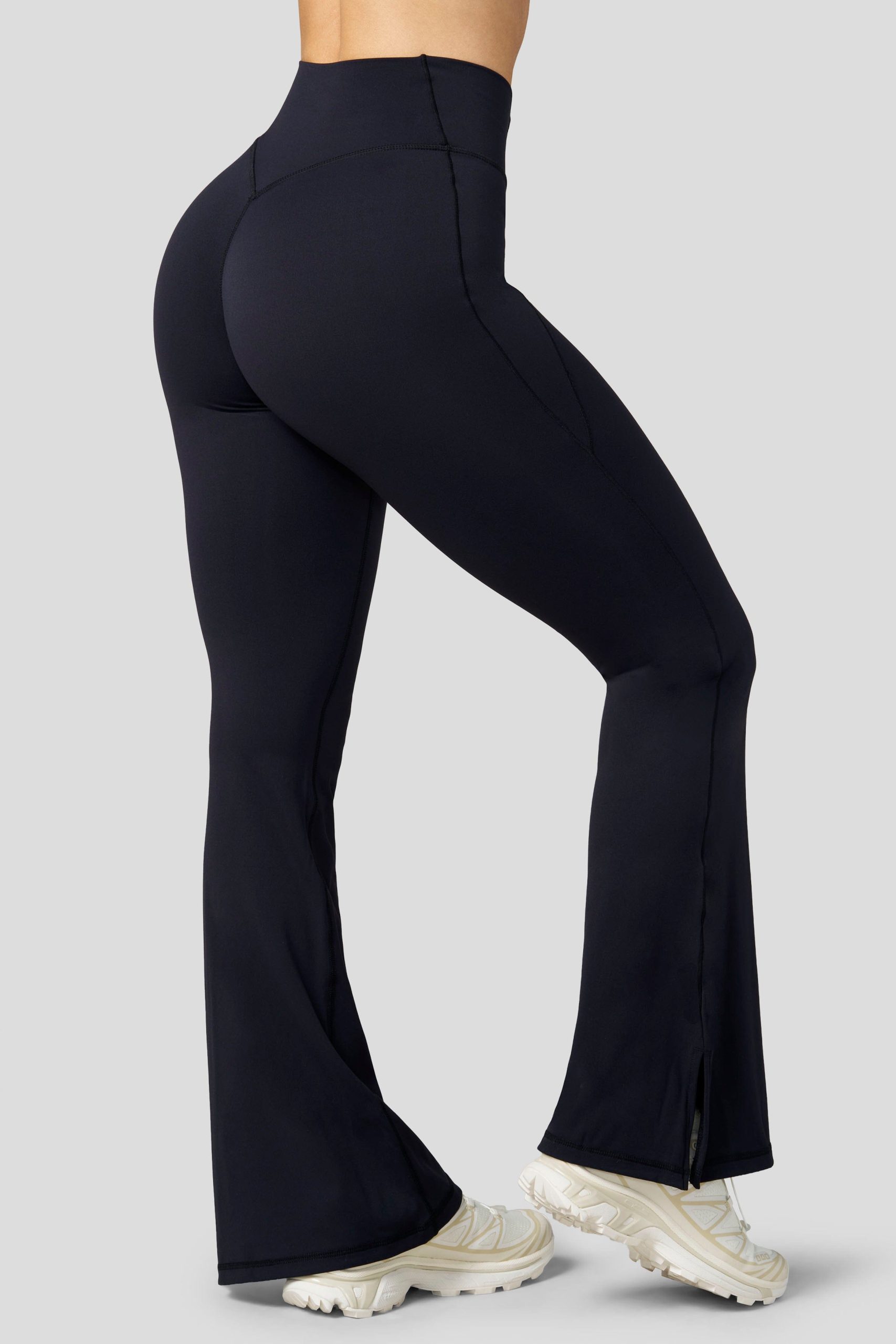 W2085 - Elevate Flare legging (Short) - Image 4