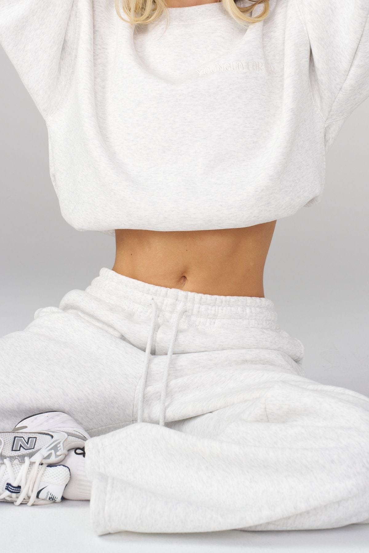 W2235 - Winter Joggers - Image 2